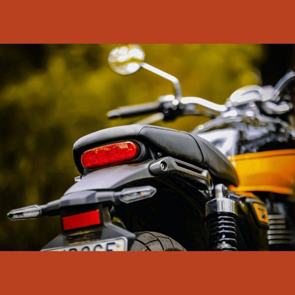 18 refaire sa selle moto