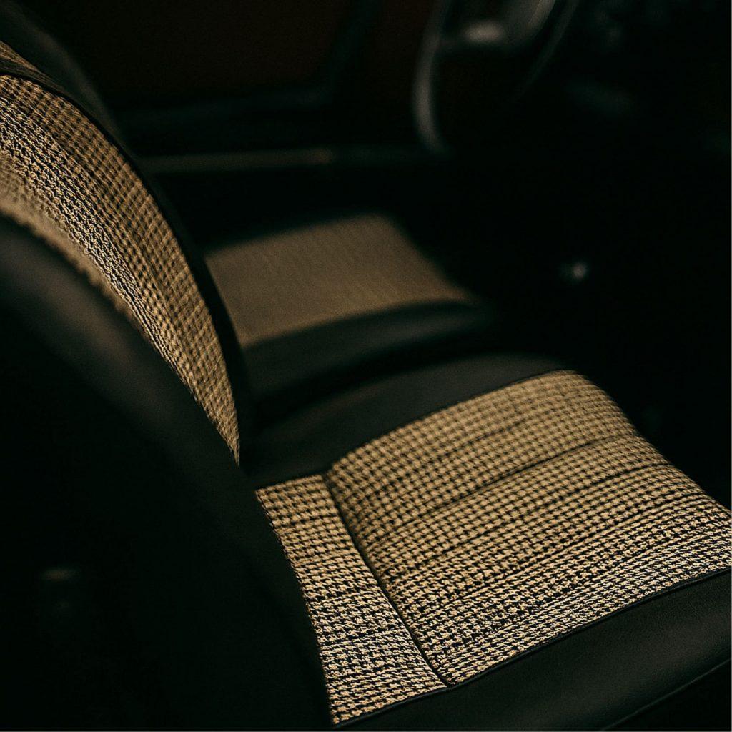 sellerie automobile siège d'époque
