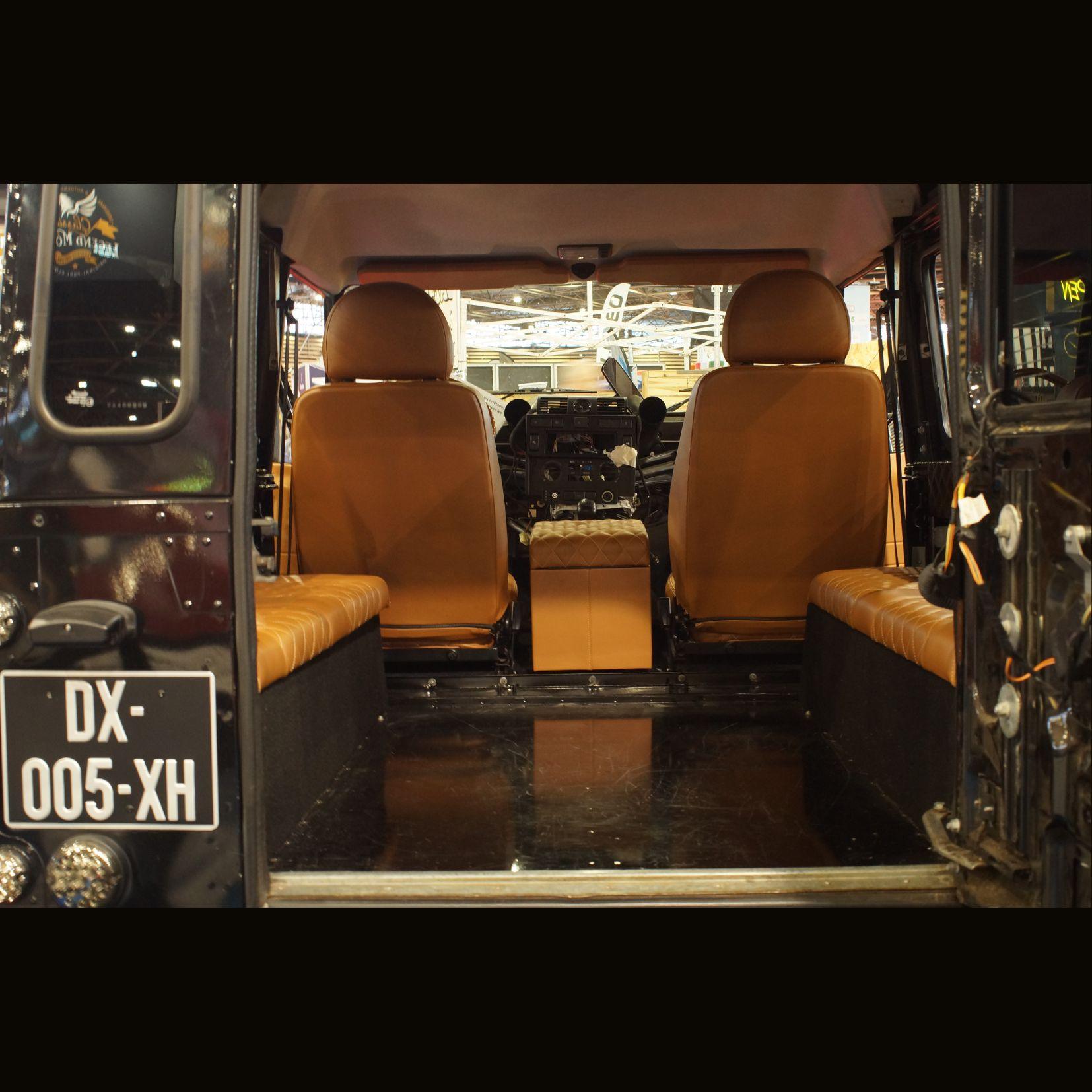 defender et sellerie moillo