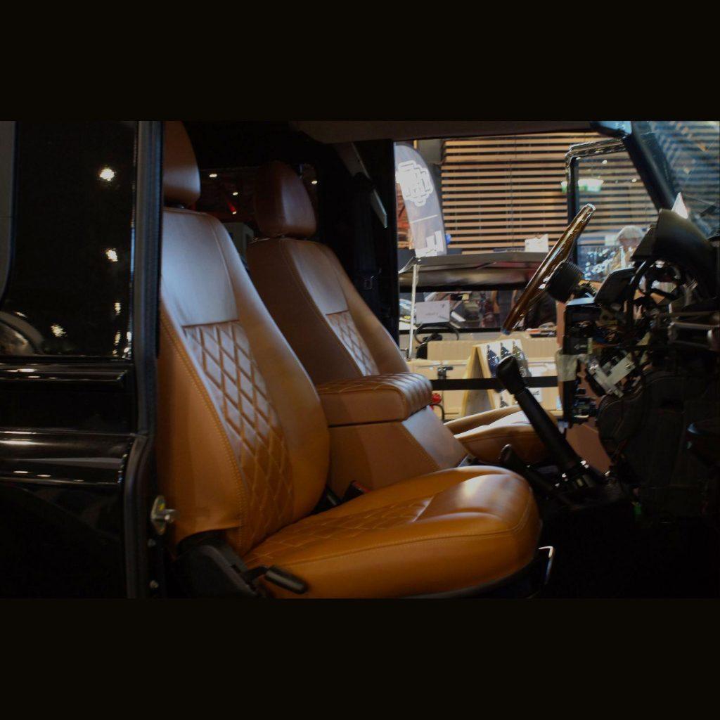 Sellerie Moillo au Salon Epoqu’Auto 2025 13 13 sellerie automobile fabrication siège