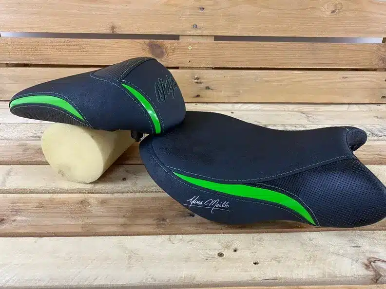 selle sportive bicolore
