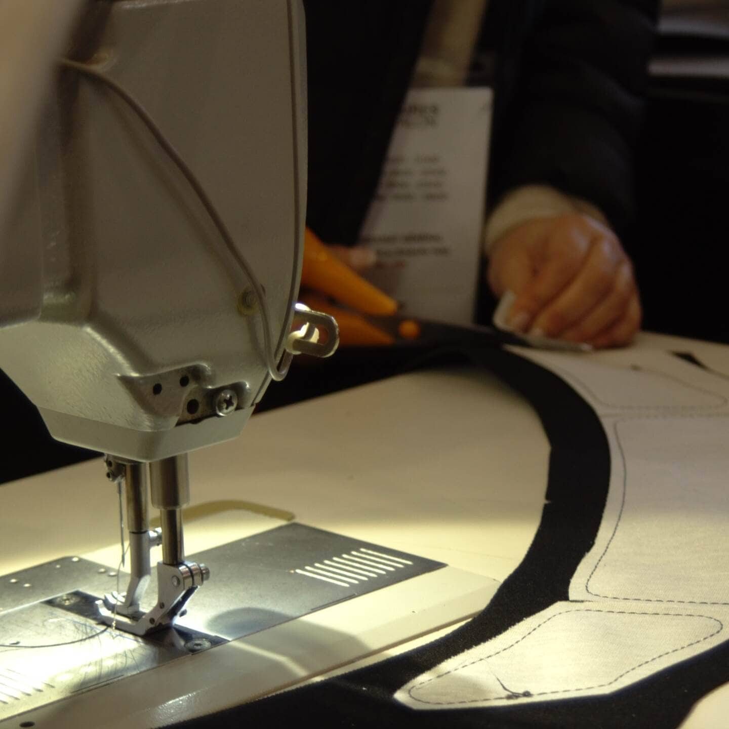 Salon du 2 roues 2025 23 23 modification selle moto esthétisme