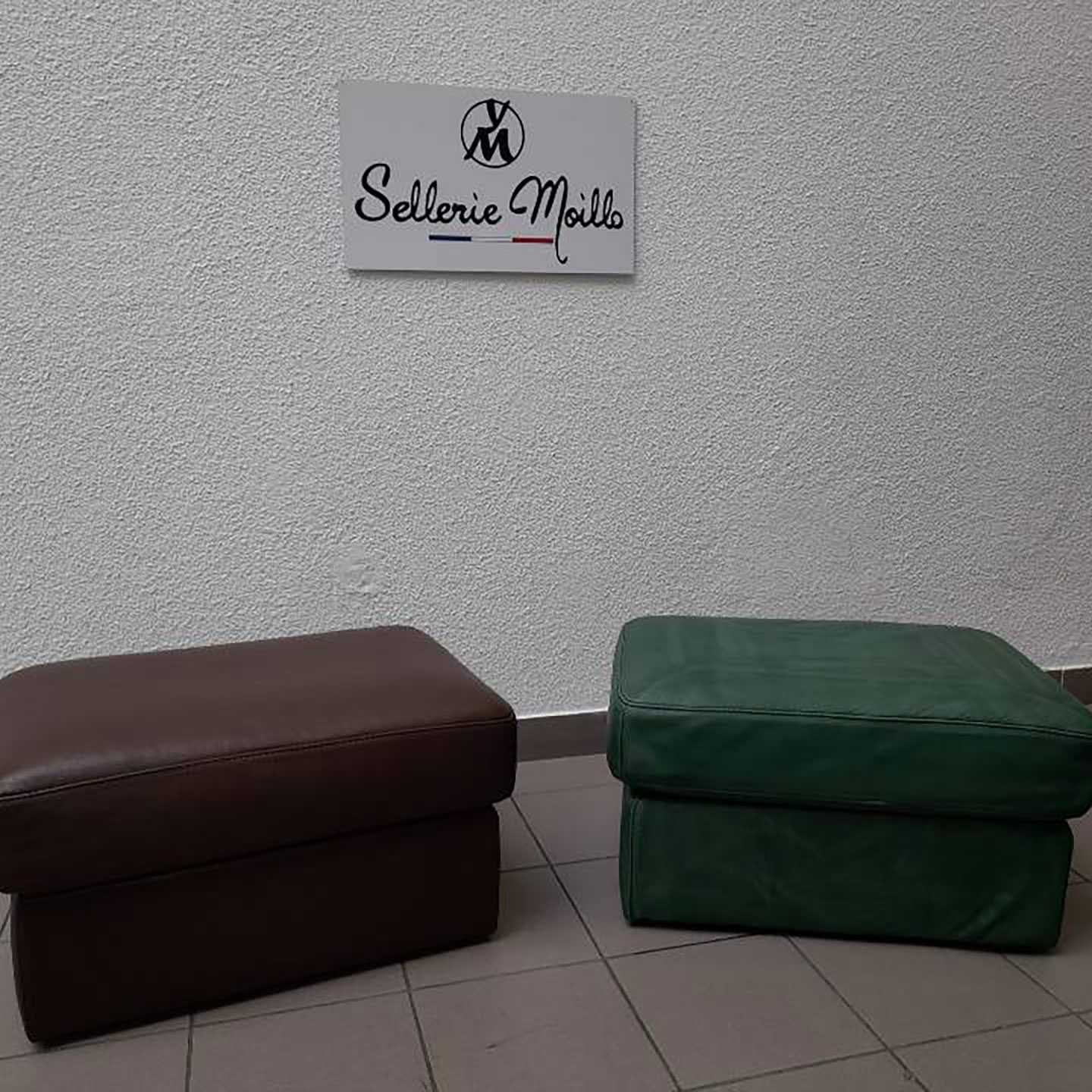 Entretien et Rénovation du cuir 6 6 pouf rénové et changement de couleur par sellerie moillo