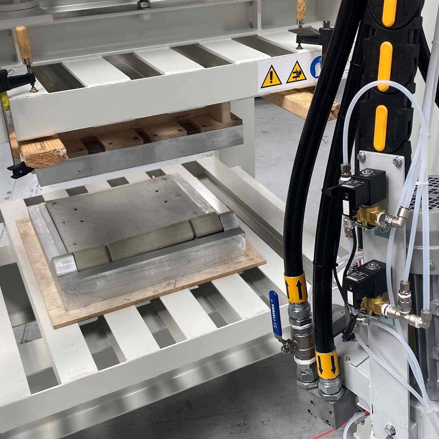 grande machine de fabrication personnalisés de sièges complets avec mousse polyuréthane